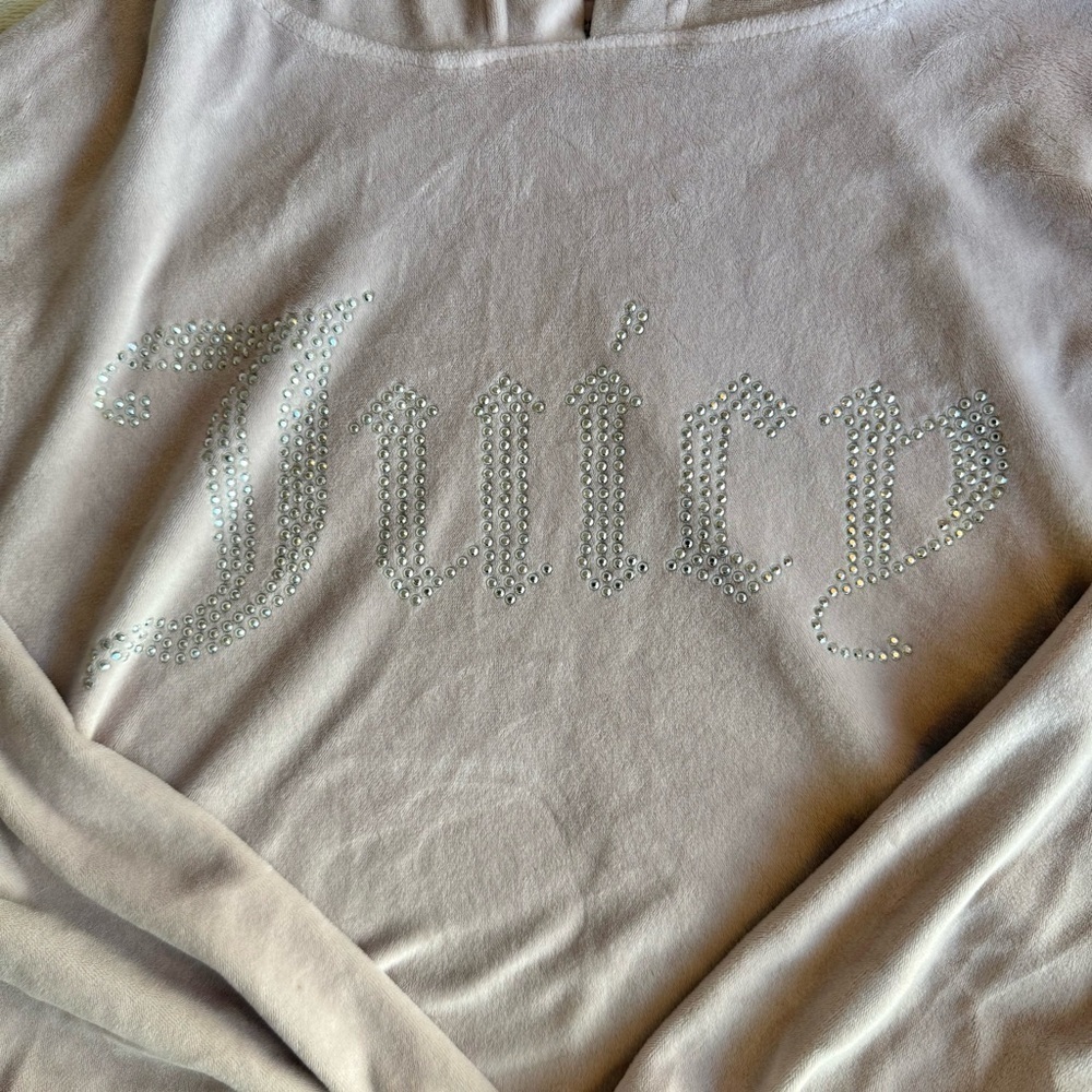 Juicy Couture | women's medium sleepwear cropped Blush Pink Hoodie y2k - Picture 2 of 5